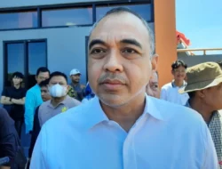 Selamat! Bupati Tangerang Ahmed Zaki Iskandar Raih Gelar Doktor Dari IPDN