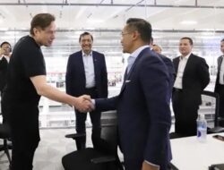 Menko Luhut: Tesla Tunda Investasi ke Indonesia