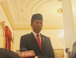 Jokowi Bantah Terlibat Dalam Proses Dukungan Partai Golkar Terhadap Prabowo