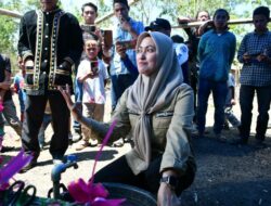 Indah Putri Indriani Resmikan Pamsimas Layanan Air Bersih Aspirasi Muhammad Fauzi Untuk Warga Desa Rampi