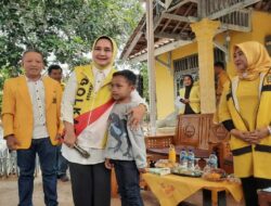 Lewat IIPG Lampung, Yanti Airlangga Bantu Rp. 50 Juta Untuk Bocah Penjual Kue Yang Viral Tangisi Makam Ayah