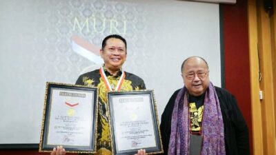Bamsoet Raih Dua Rekor MURI Atas Prestasi Ketua Parlemen Penulis Buku Terbanyak dan Responsif Terhadap Isu