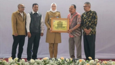 Anne Ratna Mustika Bersyukur Atas 1.000 Beasiswa Kuliah Untuk Warga Purwakarta Dari Kartamulia