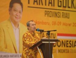 Syamsuar Maju Caleg, Target Partai Golkar Naik Jadi 4 Kursi DPR Dari Riau