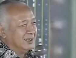 Kisah ‘The Smiling General’ Soeharto Pernah Tolak Jadi Presiden: Silahkan Tunjuk Yang Lain!