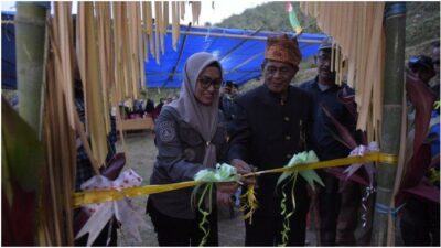 Resmikan Rumah Adat Pohoneang di Dusun Longa, Indah Putri Indriani Tunjukkan Komitmen Pelestarian Budaya