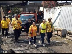 Dipimpin Sekar Tandjung, Partai Golkar Solo Bawa Bantuan Untuk Korban Kebakaran di Semanggi