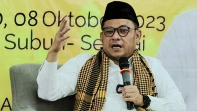 Lantunkan Qasidah Burdah, Ace Hasan Bikin Haru Jamaah Peringatan Maulid Nabi di Kabupaten Bandung