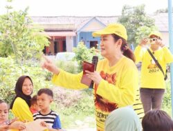 Cen Sui Lan Serap Aspirasi dan Serahkan Bansos Untuk Warga Komplek Graha Mas, Batam
