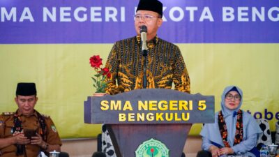 Rohidin Mersyah Sambut Baik Pelatihan Public Speaking dan Teknik Keprotokolan Pelajar Bengkulu