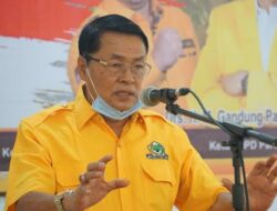 Mengenal Sosok Gandung Pardiman, Legislator Partai Golkar DPR RI Asal DIY