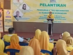 Usung Konsep Perempuan Berdaya, Cucu Sugiyati Kukuhkan Pengurus KPPG Kuningan