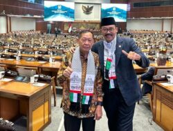 Hamka B Kady Soal Anggota DPR RI Kompak Pakai Syal Palestina Saat Rapat Paripurna: Simbol Solidaritas!