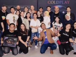 Dapat Previlege Bisa Foto Bareng Coldplay, Ridwan Kamil: Karena Sukses Itu Hasil Bantuan Orang Dalem