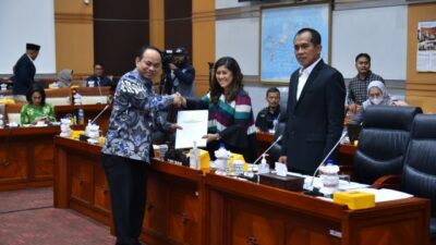 Dipimpin Meutya Hafid, Komisi I DPR Sepakati Bawa Revisi UU ITE Ke Paripurna