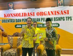 Hadiri Orientasi dan TOT Saksi TPS, Iwan Soelasno Optimis Partai Golkar Menang di Jember