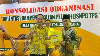 Hadiri Orientasi dan TOT Saksi TPS, Iwan Soelasno Optimis Partai Golkar Menang di Jember