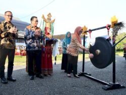 Ingin Setiap Rumah Tangga Berkualitas, Indah Putri Indriani Launching 60 Kampung KB di Lutra