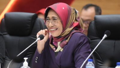 Skor PISA Indonesia Naik, Hetifah Apresiasi Dedikasi Orang Tua dan Tenaga Pendidik