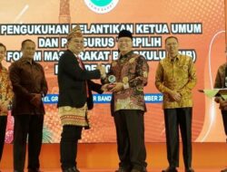 Rohidin Mersyah Kukuhkan Forum Masyarakat Bengkulu Jawa Barat