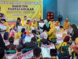 Kukuhkan Saksi TPS Partai Golkar di Kebumen, Bamsoet Ingatkan Pentingnya Kampanye Door To Door