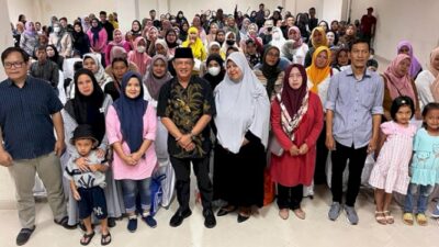 Budhy Setiawan Serahkan 2000 Beasiswa Pendidikan PIP di Kota Bogor