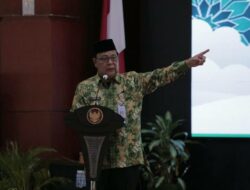 Sahbirin Noor Raih Penghargaan Daerah Menuju Informatif Dari Komisi Informasi Pusat