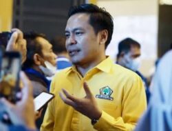 Arif Fathoni Ungkap Keinginan DPP Partai Golkar Duetkan Dirinya Dengan Eri Cahyadi