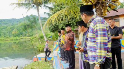 Gubernur Rohidin Mersyah Tinjau Potensi Wisata di Desa Kandang, Kepahiang
