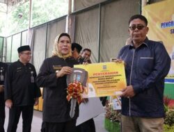Ratu Tatu Chasanah Berikan Reward Untuk 7.690 Kader Posyandu di Kabupaten Serang