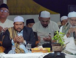 Gelar Sholawatan di Kiram, Sahbirin Noor: Bersholawat Ekspresi Cinta Kepada Rasulullah