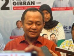 Sarmuji Ungkap 3 Syarat Untuk Jokowi Jika Ingin Gabung Partai Golkar, Apa Saja?