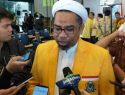 Jadi Caleg Partai Golkar, Ali Mochtar Ngabalin Mundur Dari Jabatan Tenaga Ahli KSP