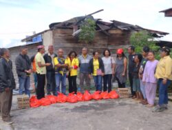 Partai Golkar Serahkan Bantuan untuk Korban Erupsi Gunung Lewotobi di Flores dan Korban Angin Puting Beliung di Manggarai