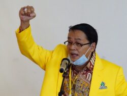 Tegas! Gandung Pardiman Bakal Lawan Siapapun Yang Ingin Memakzulkan Presiden Jokowi