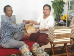 Sedekah Mushaf Quran Ke Ponpes di DIY, Arnanto Nurprabowo Tunjukkan Kepedulian Terhadap Santri