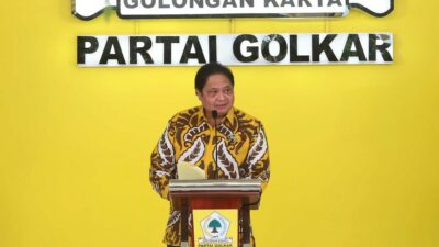 Waketum Ormas MKGR, Yahya Zaini: Airlangga Hartarto Layak Kembali Pimpin Partai Golkar