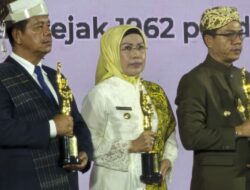 Ratu Tatu Chasanah Raih Anugerah Penghargaan PWI 2024