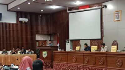 Rohidin Mersyah Sampaikan Pencapaian Program 2023 di Paripurna DPRD Bengkulu