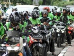 Melki Laka Lena Tegaskan Semua Perusahaan di Indonesia Wajib Beri THR Termasuk Operator Ojol
