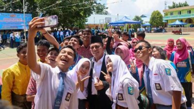 Ansar Ahmad Bakal Gratiskan SPP SMA Negeri di Kepri Tahun Depan