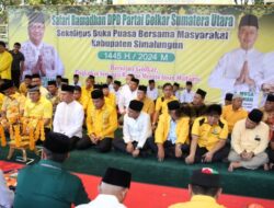 Safari Ramadhan di Simalungun, Musa Rajekshah Ajak Kader Partai Golkar Mengabdi Untuk Rakyat