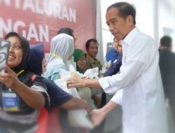 Ace Hasan Akui Program Bansos Jokowi Beri Keuntungan Elektoral Bagi Partai Golkar