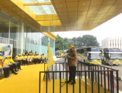 Airlangga Hartarto Melepas Ribuan Peserta Mudik Gratis Partai Golkar: Salam Untuk Keluarga di Kampung Halaman