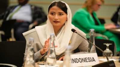 Dyah Roro Esti Pertanyakan Kontribusi Bank Dunia Bagi Negara Berkembang Terkait Perubahan Iklim