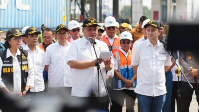 Airlangga Hartarto Turun Gunung ke Tanjung Priok Atur Puluhan Ribu Kontainer Numpuk