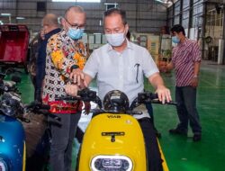 Terobosan Kebijakan Menperin Agus Gumiwang Sukses Dongkrak Penjualan Motor Listrik