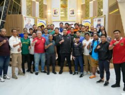 Menpora Dito Ariotedjo Ingin Suporter Miliki Peran Majukan Iklim Sepak Bola Indonesia