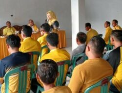 Hanan A Rozak dan Ririn Kuswantari Gelar Konsolidasi Dengan Pengurus Partai Golkar di Pringsewu