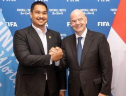 Bertemu Presiden FIFA Gianni Infantino, Menpora Dito Ariotedjo Perkuat Kerjasama Pembinaan Talenta Sepakbola Muda